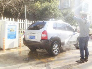 自助洗车机入驻武汉小区 便利实惠，洗车只需5元